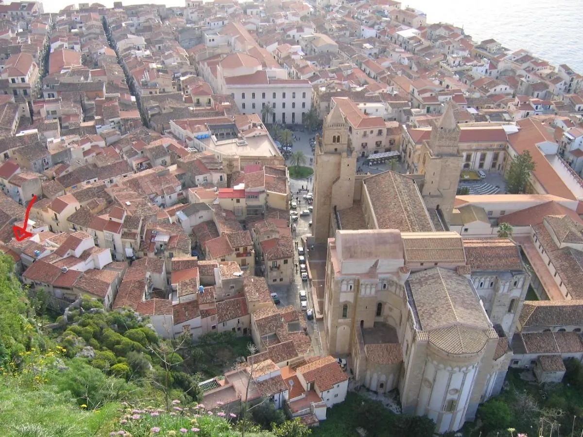 Willa Casa Velainvento Cefalù 0*,  Włochy